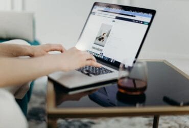 prestariservicii.com creare site pentru prestari servicii